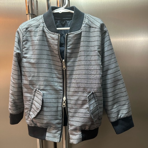 Sovereign Code - Nordstrom - Bomber Jacket Reversible - Size 5T - Picture 2 of 6